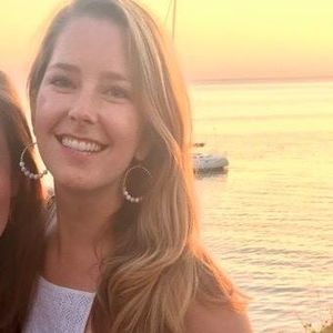 Meet your Posher, Vicky